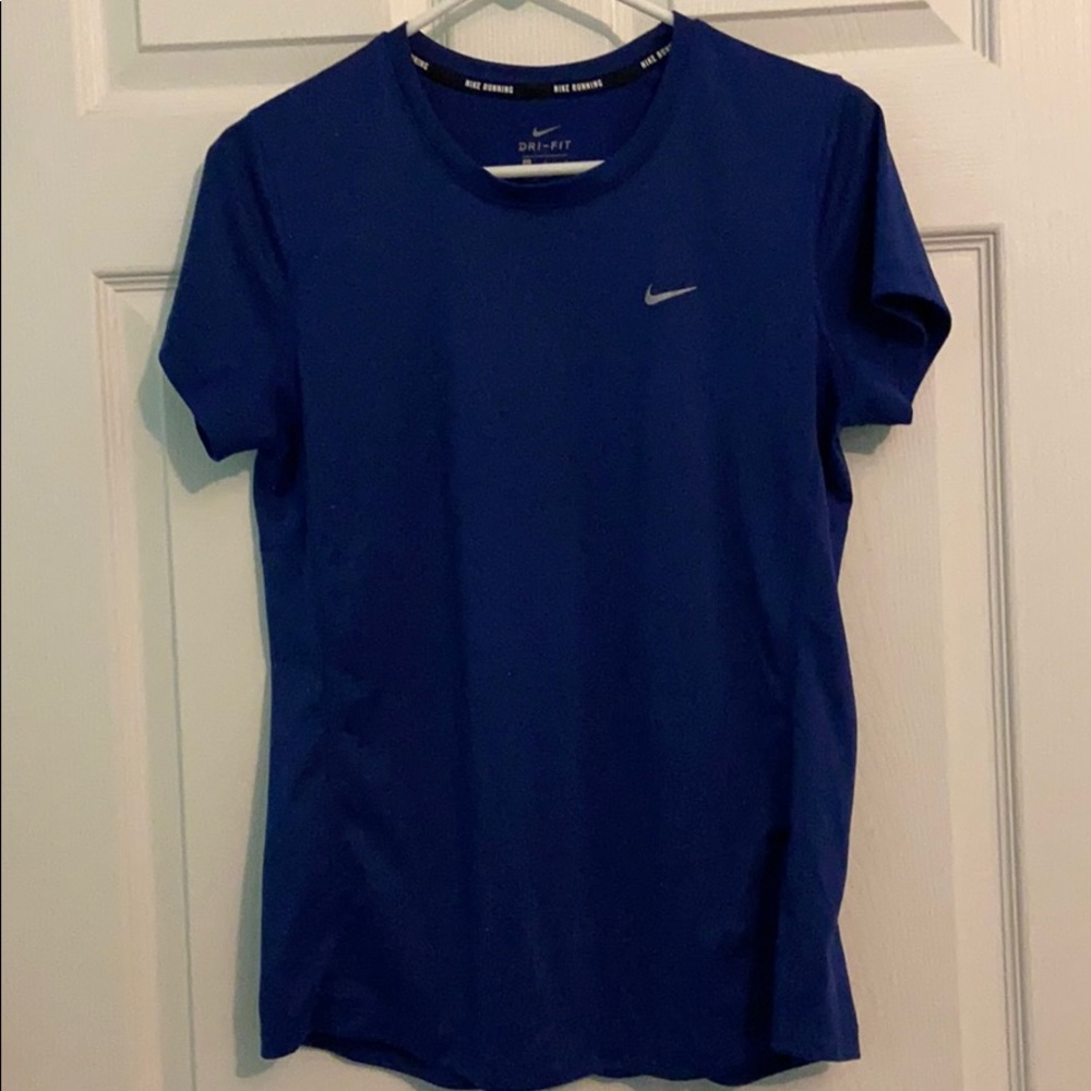 Nike short sleeve